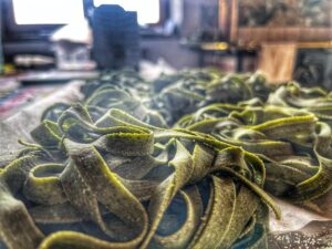 TAGLIATELLE TRAFILATE AL BRONZO ALLO SCLOPIT